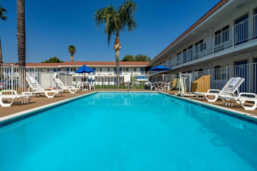 Motel 6-Sepulveda, CA - Los Angeles - Van Nuys - North Hills